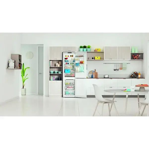 Холодильник Indesit INFC9 TI22W с морозильной камерой - фото 10