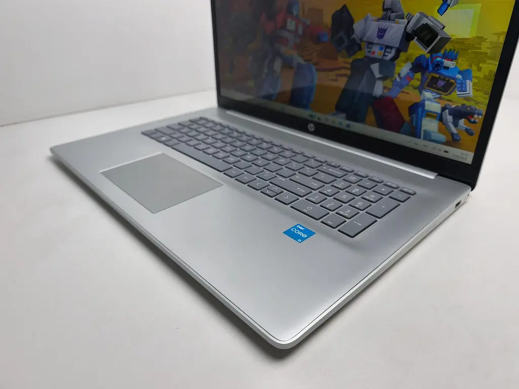 Ноутбук HP (17.3 HD+ touch screen, 1600x900, 60 Гц, Core i3-1215U, 12 GB, 512 GB, Intel UHD Graphics, вживаний) (17t-cn2000) - фото 6