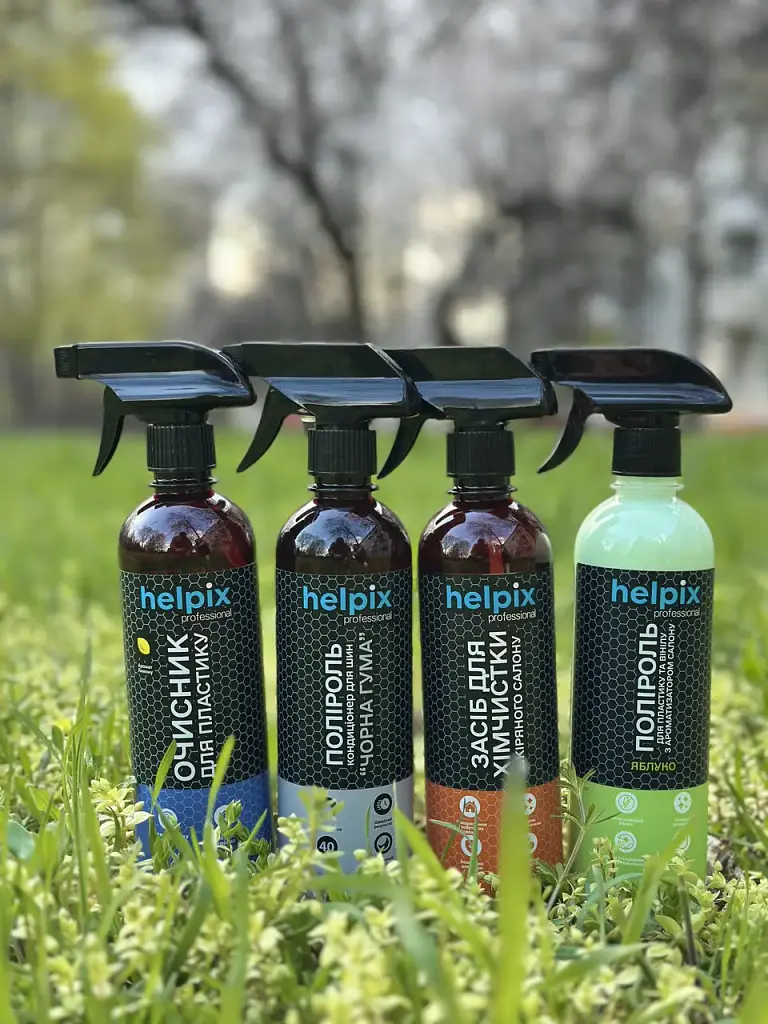 Набір для догляду за авто 4 в 1 HELPIX Professional: очисники та поліролі для салону і шин - фото 2