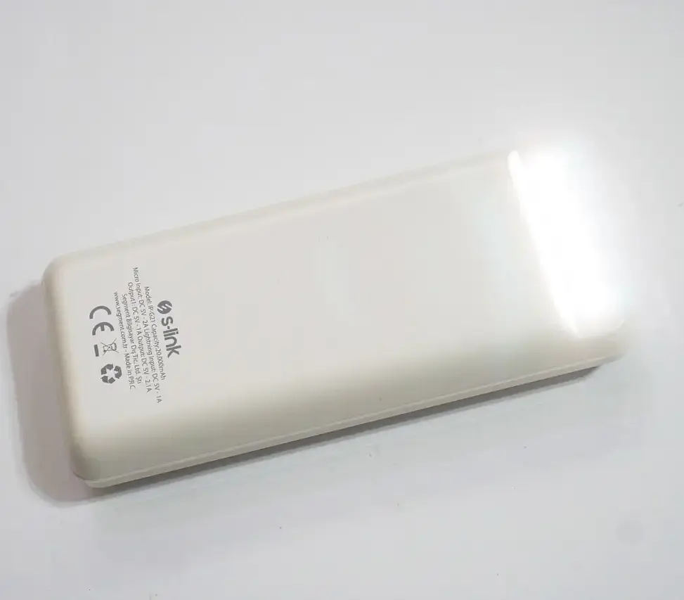 Універсальна зарядна батарея S-link IP-G21 20000Mah Power Bank з ліхтариком (Білий) - фото 7