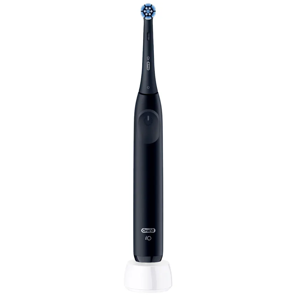 Набір: електрична зубна щітка Oral-B iO 2 ультрачорна + змінні насадки до електричної зубної щітки Oral-B iO Максимальне очищення 4 шт. - фото 2