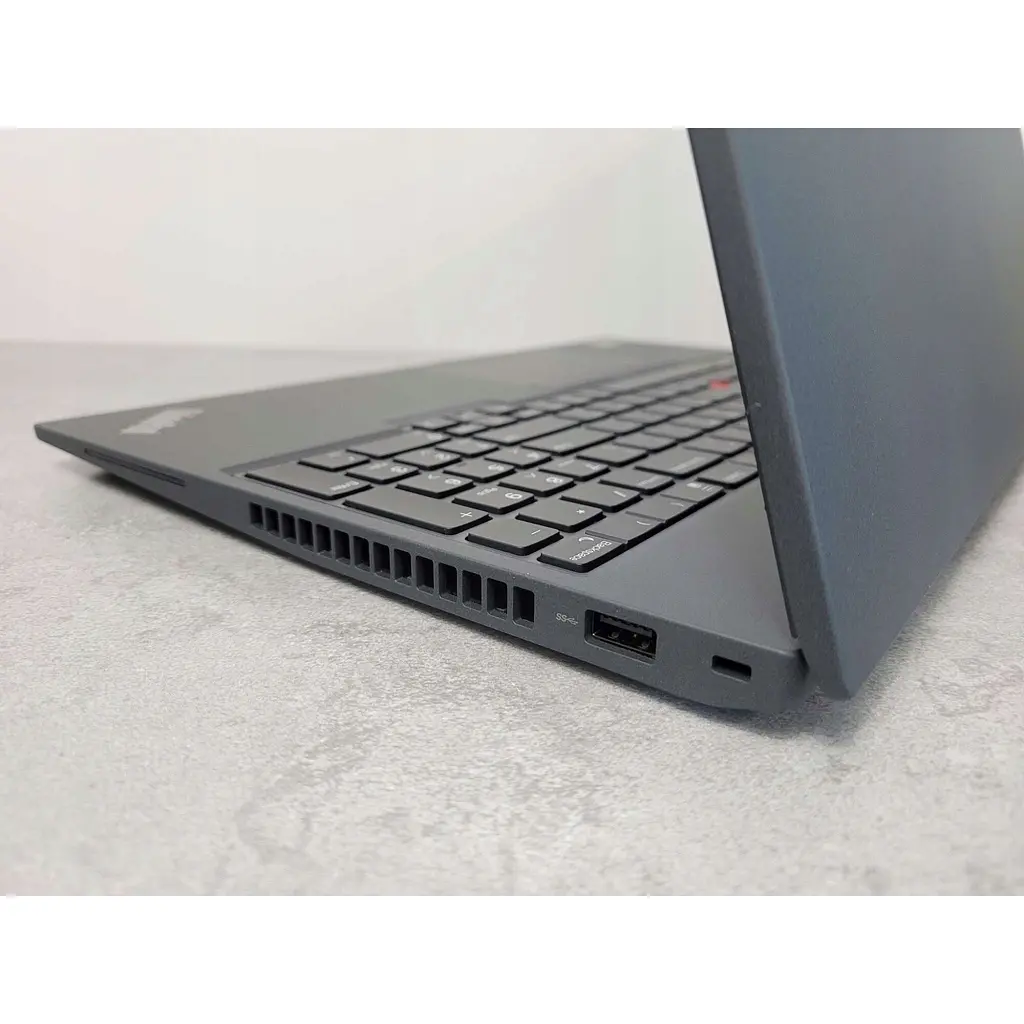 Ноутбук Lenovo ThinkPad P16s, 7 PRO 6850U, 16GB, 1TB, IPS, Windows 11 Professional - фото 4