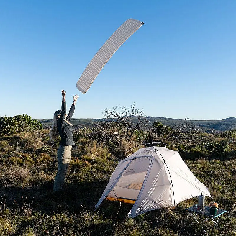Матрас надувающийся Naturehike (CNK2300DZ013) 3.5см - одноместный - светло-серый - фото 2