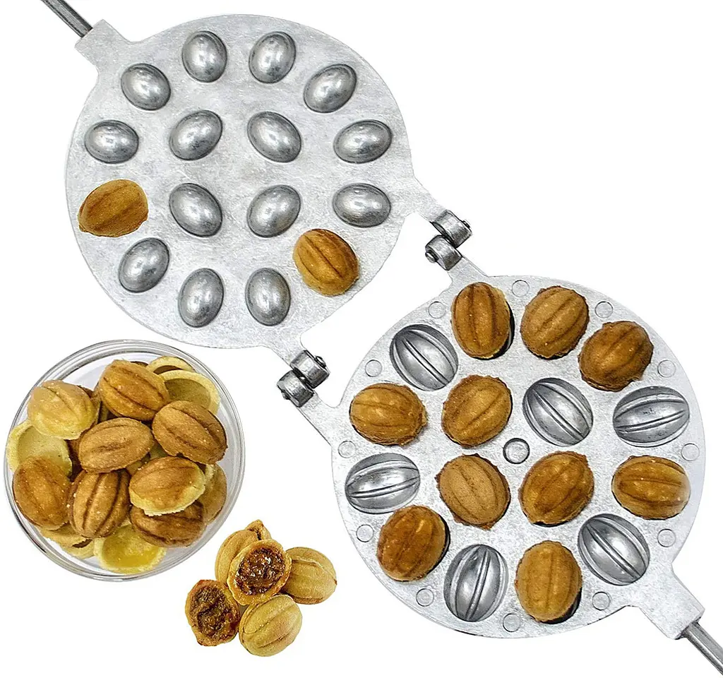 Набір для випікання печива «Горішки та Шишки»: форма для 16 горішків + форма для 16 шишок з начинкою 88376 - фото 4