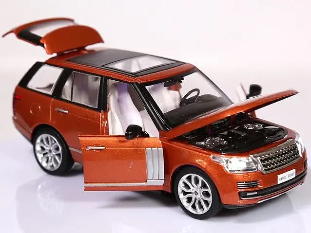 Колекційна металева модель автомобіля Автопром Range Rover з інерцією, світлом та звуком 1:26 - фото 9