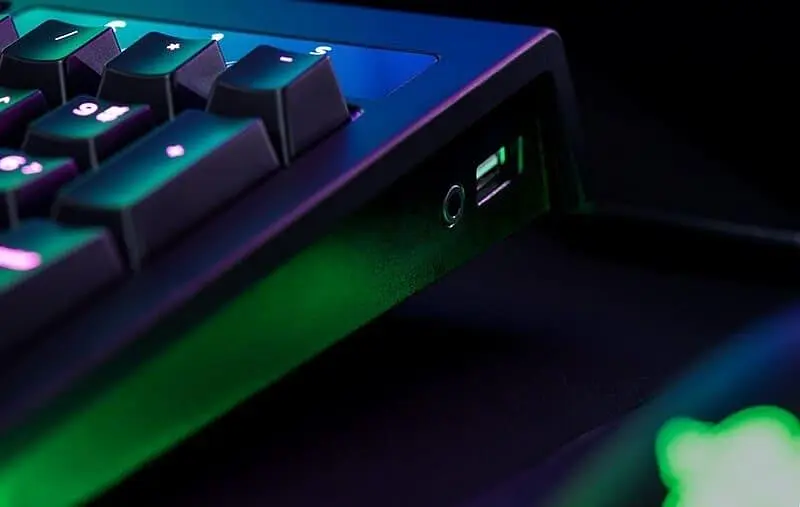 Клавіатура Razer BlackWidow Chroma V2 USB Black (RZ03-02032300-R3M1) Б/в - фото 5