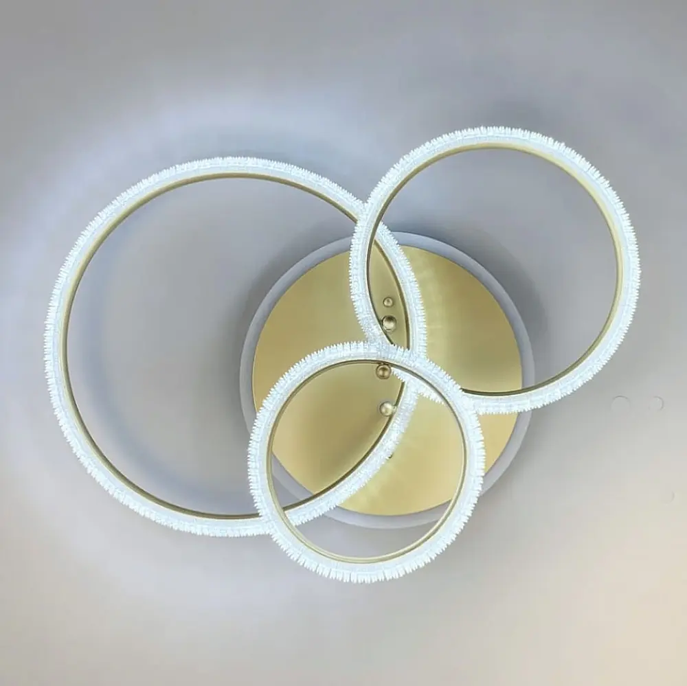 Современная светодиодная люстра на 3 кольца в золотистом корпусе с акрилом, имитирующая фактурный хрусталь Ст. A 77065/3B RGB SG | Line F - фото 2