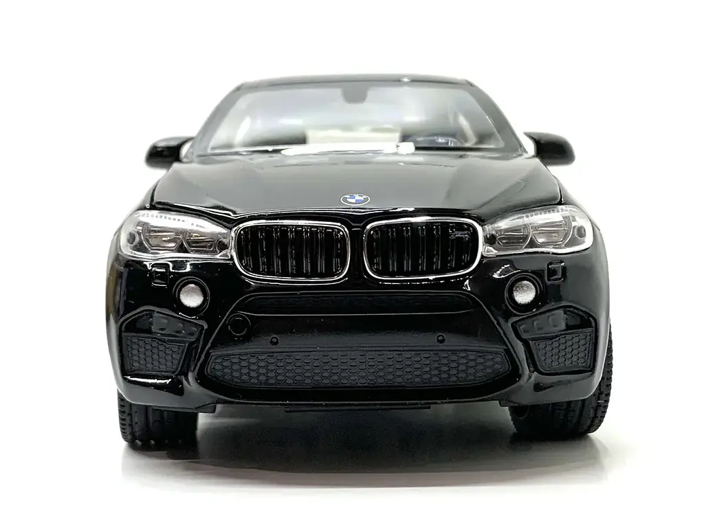 Машинка колекційна металева BMW X6M Rastar 56600 1:24 чорний - фото 3