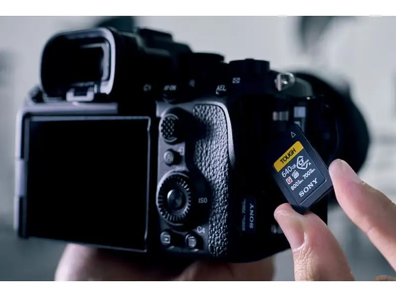 Карта пам'яті Sony Tough CFexpress Type A R800/W700 640 GB (CEAG640T.SYM) - фото 4