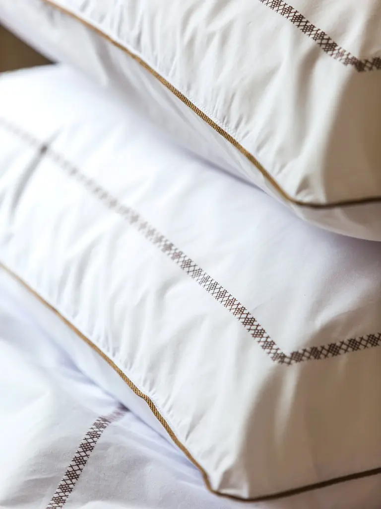 Комплект постільної білизни Ecotton Євро з вишивкою та кантом український хрестик Cappuccino із перкалю в чохлі (25138) - фото 5