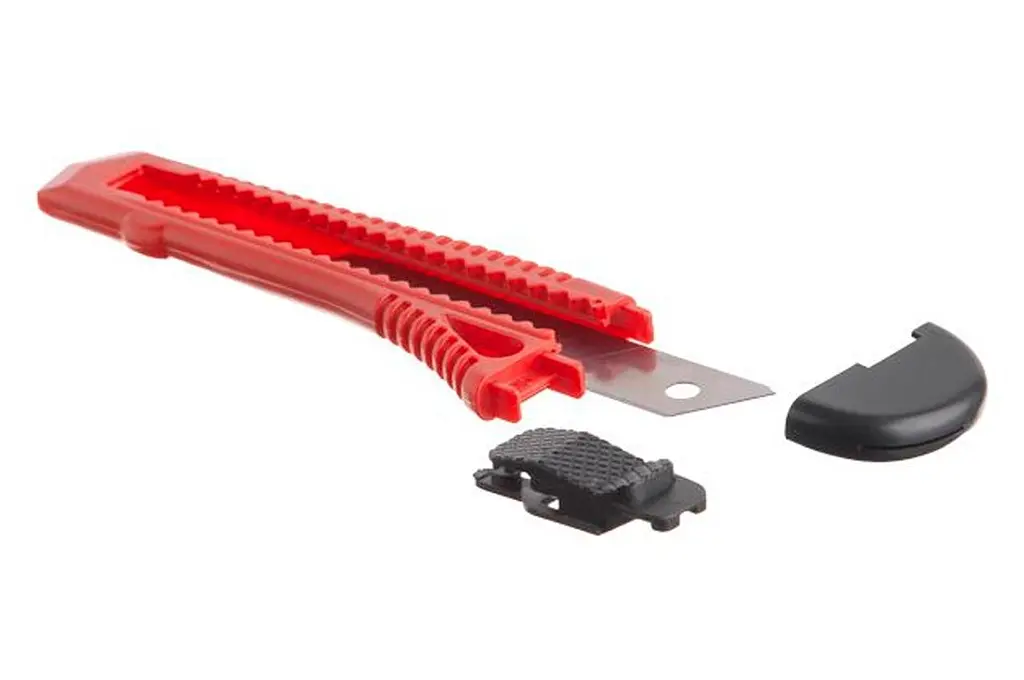 Ніж сегментний висувний будівельний Intertool 18 мм HT-0500 - фото 4