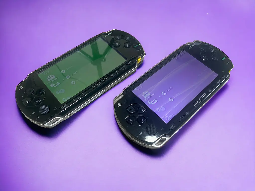 Портативная игровая консоль Sony Playstation Portable 1000 PsP 64 GB + 130 игр - фото 2