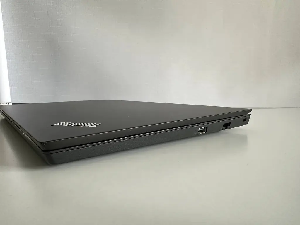 Ноутбук Lenovo Thinkpad E15 Gen 1 15.6" (i7-10510U / 8GB / SSD 256GB / 1920x1080 IPS) б/у - фото 10