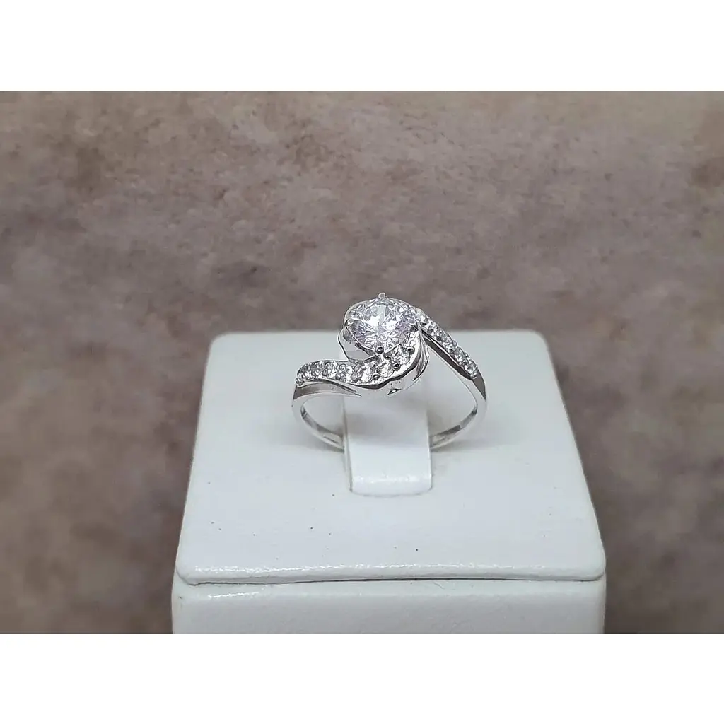 Серебряное кольцо Qvaliz с фианитами. 901-00090 16 - фото 4