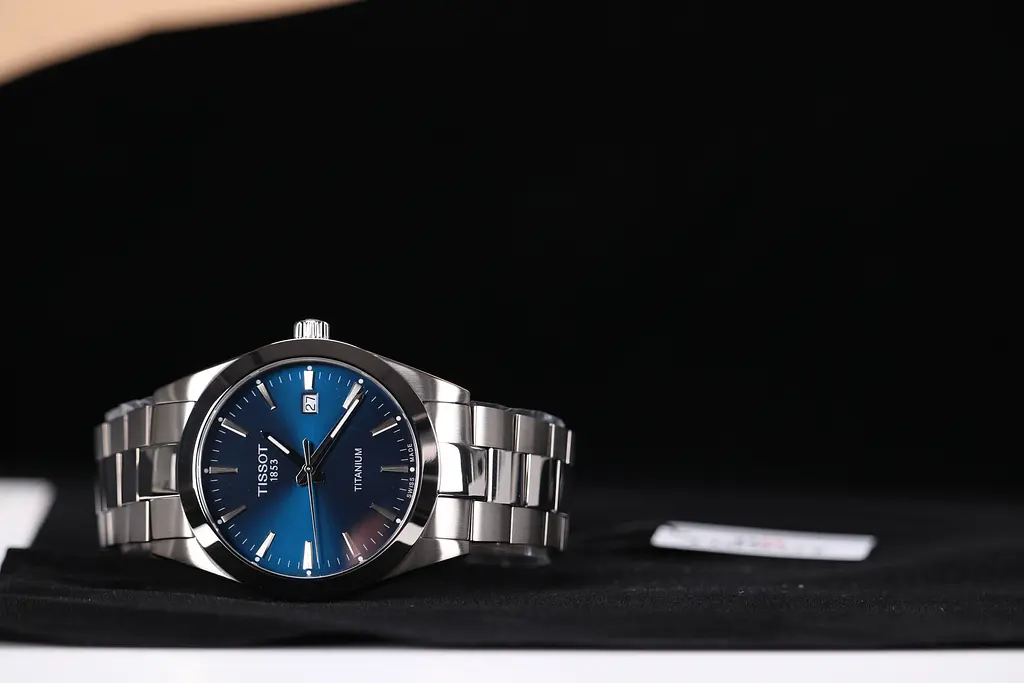 Годинник Tissot Gentleman Titanium T127.410.44.041.00 - фото 5