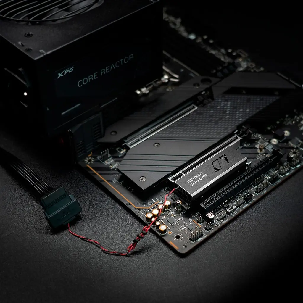 SSD накопитель ADATA Legend 970 1TB [SLEG-970-1000GCI] [135456] - фото 13