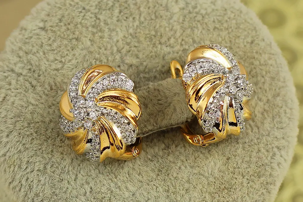 Сережки Xuping Jewelry Агаф'я з родієм 1,7 см золотисті - фото 2