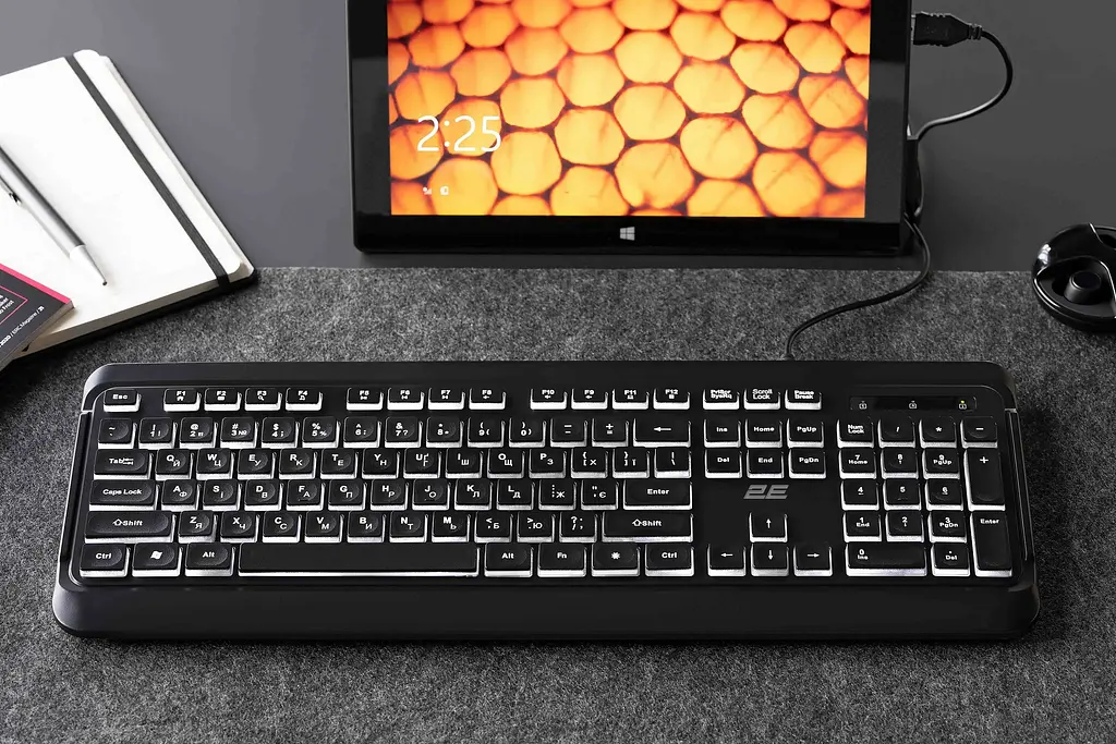 Клавиатура мембранная KS120 104key, USB-A, EN/UK, White LED, черный 2E teh0013850 - фото 3