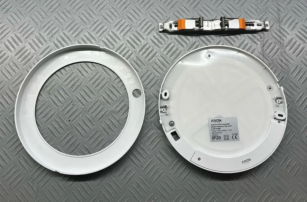Стельовий світлодіодний світильник Aron light ST482 з датчиком руху 3cct - фото 2