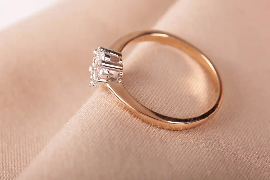 Каблучка з жовтого і білого золота з бриліантами 18 K-0255 - фото 4
