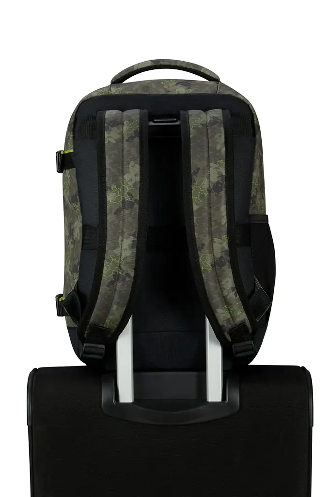 Рюкзак S American Tourister TAKE2CABIN DISNEY DONALD DUCK CAMO 40x25x20 62C*27001 - фото 3