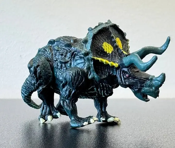 Фигурка динозавра Трицератопс желто-зеленый Dino Toys 56597 - фото 3