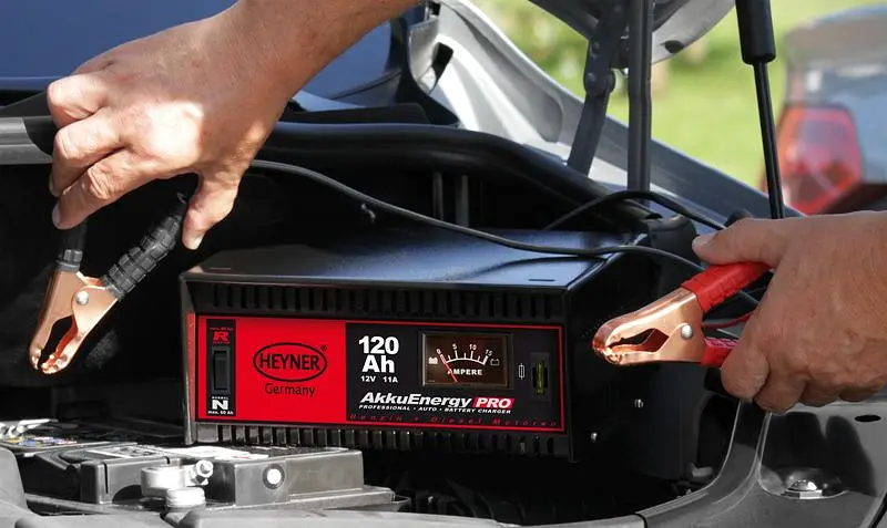 Зарядний пристрій автомобільного акумулятора Heyner Pro 12V 14–120 A/год (931100) - фото 8