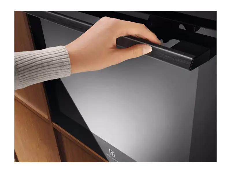 Духова шафа Electrolux MealAssist (LOE8H39Z) - фото 4