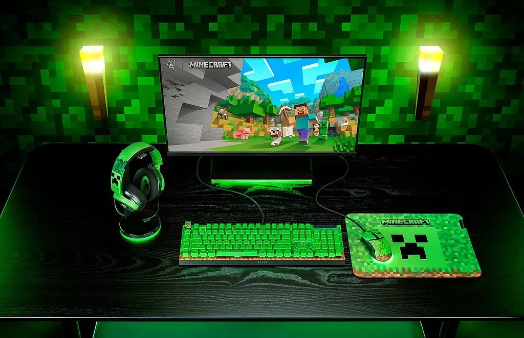 Ігрова гарнітура Razer Kraken V4 X Minecraft Edition (RZ04-05180200-R3M1) - фото 11