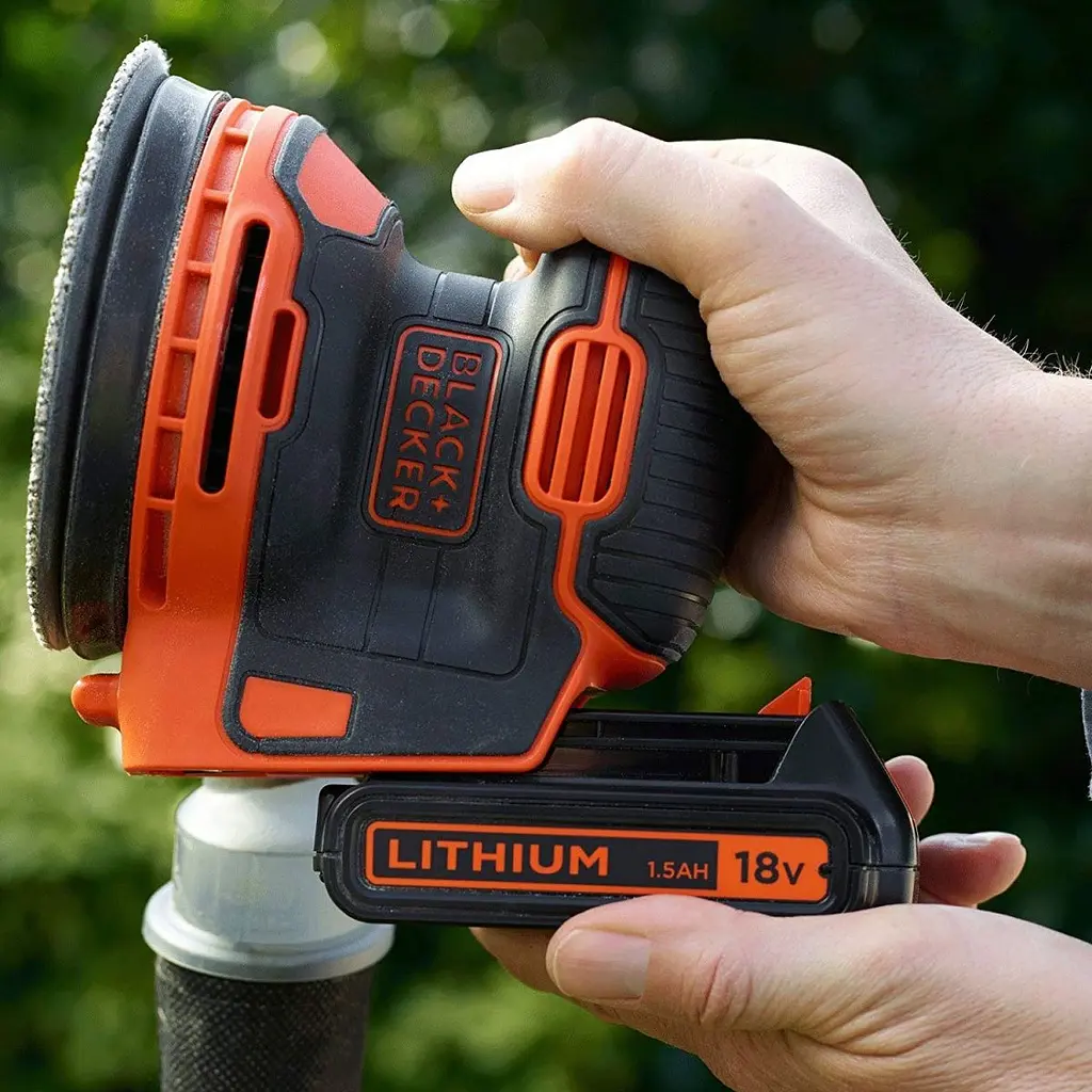 Вібраційна шліфмашина Black+Decker BDCROS18 [119615] - фото 4