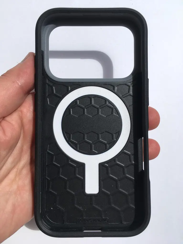 Чохол протиударний UAG Civilian MagSafe для iPhone 17 Pro Black 114545114040 - фото 5