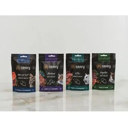 Мягкое лакомство Savory для здоровья стерилизованных кошек ягненка с черникой 50 г - фото 9