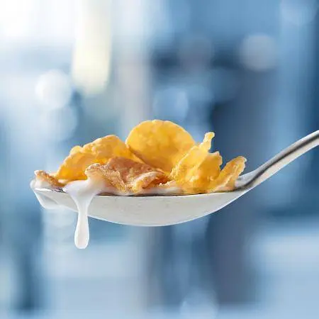 Сухий сніданок Kellogg`s Frosted Flakes Family Size 680g - фото 3