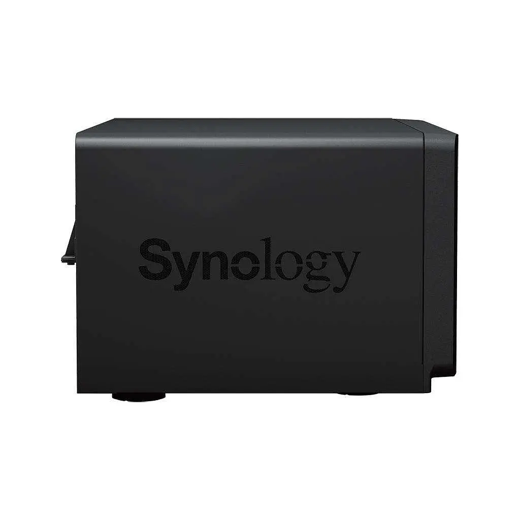 Сетевой накопитель Synology DS1823xs+ - фото 5