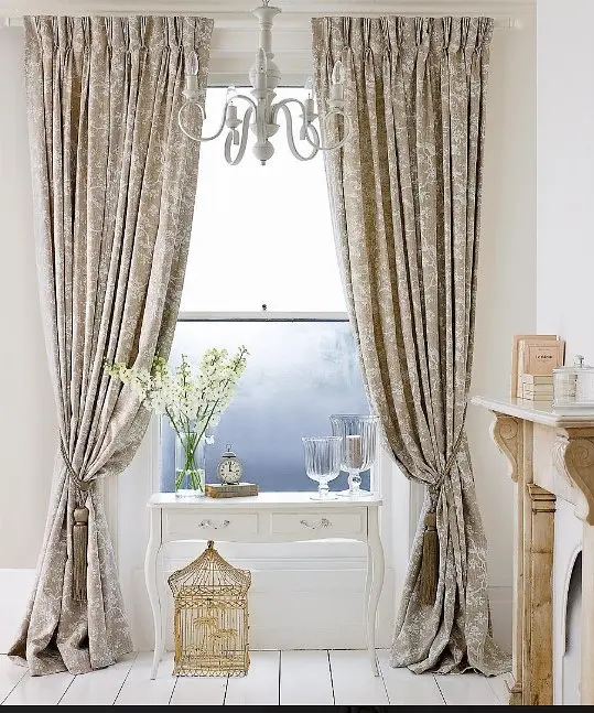 Люстра подвесная Brille свеча E14 40W WH (BKL-666S/5) - фото 2