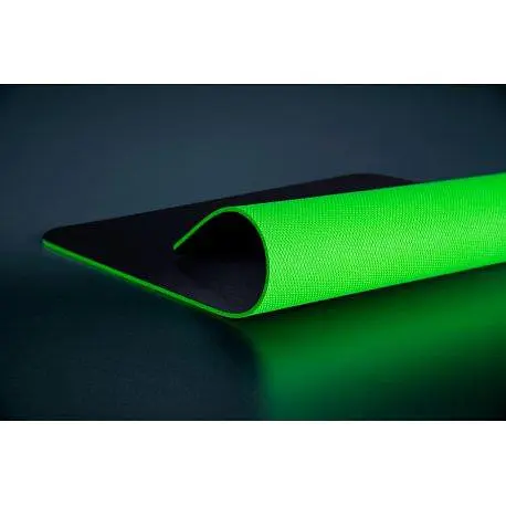 Килимок для миші Razer Gigantus V2 L Speed/Control (RZ02-03330300-R3M1) [54687] - фото 4