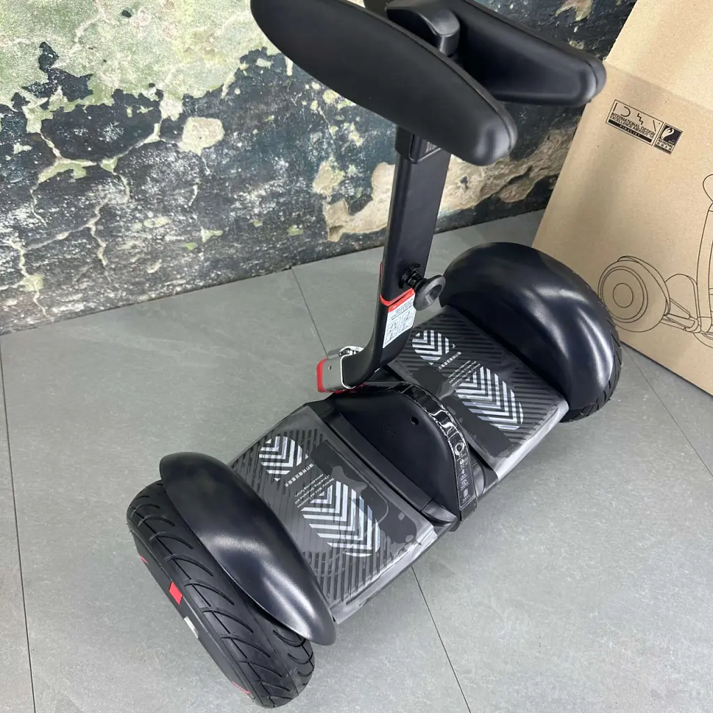Гіроскутер Ninebot Mini Гіроборд З Ручкою Чорний - фото 5