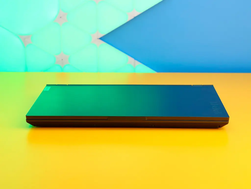 Ноутбук Lenovo Legion 5 15IMH6 (82NL001URM) Б/У [163422] - фото 4