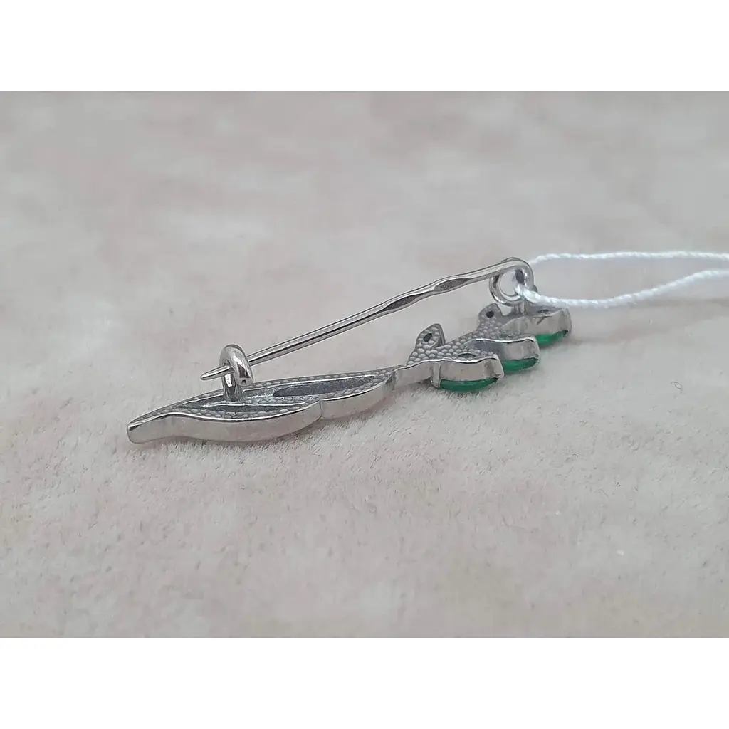 Срібна брошка-шпилька Ірій з фіанітами. 9520 ЗЕЛ - фото 2