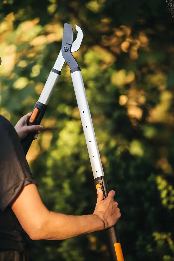 Гілкоріз телескопічний Fiskars SmartFit L86 (1013564) - фото 4
