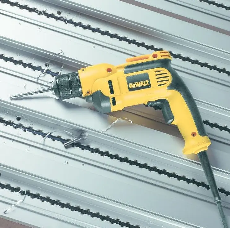 DeWALT Дриль DeWalt 701Вт 10.9Нм 0-2500об/хв патрон 10мм 1.8кг - фото 3