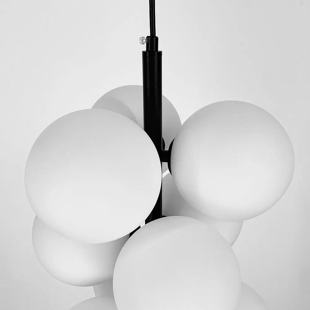 Підвісний світильник із білими плафонами на чорній основі | Арт. S 28G/10 BK+WT | Line F - фото 3