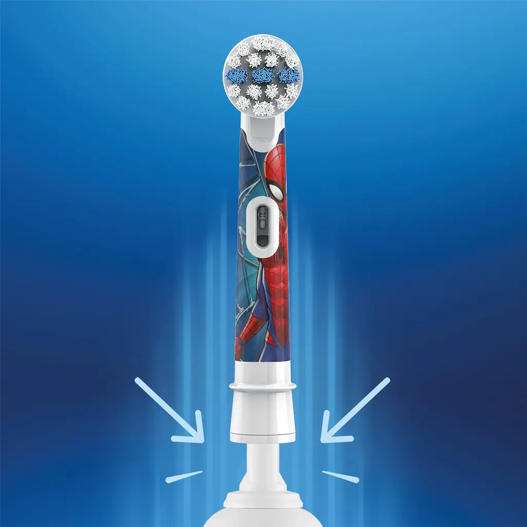 Насадка для электрической зубной щетки Oral-B Kids Человек-паук 2 шт. - фото 4