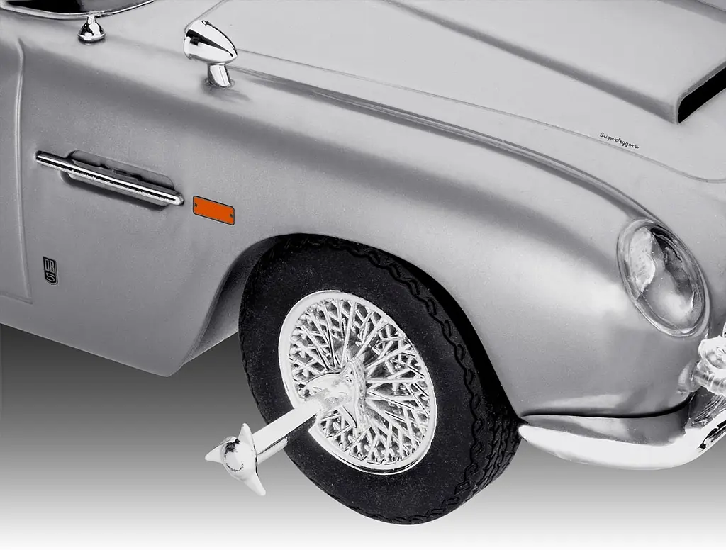 Конструктор дитячий автомобіль James Bond Aston Martin DB5 Revell 07746 - фото 4