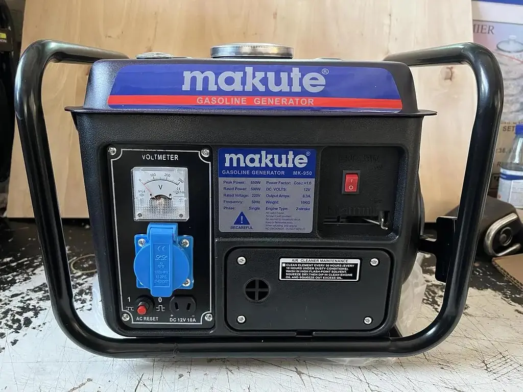 Бензиновый генератор MAKUTE MK-950 0,65 кВт 1-фазный - фото 2