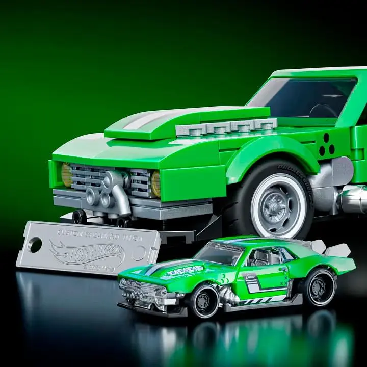Коллекционная машинка-конструктор Hot Wheels Mattel Brick Shop Speed Camaro ​​(JFT16) - фото 6