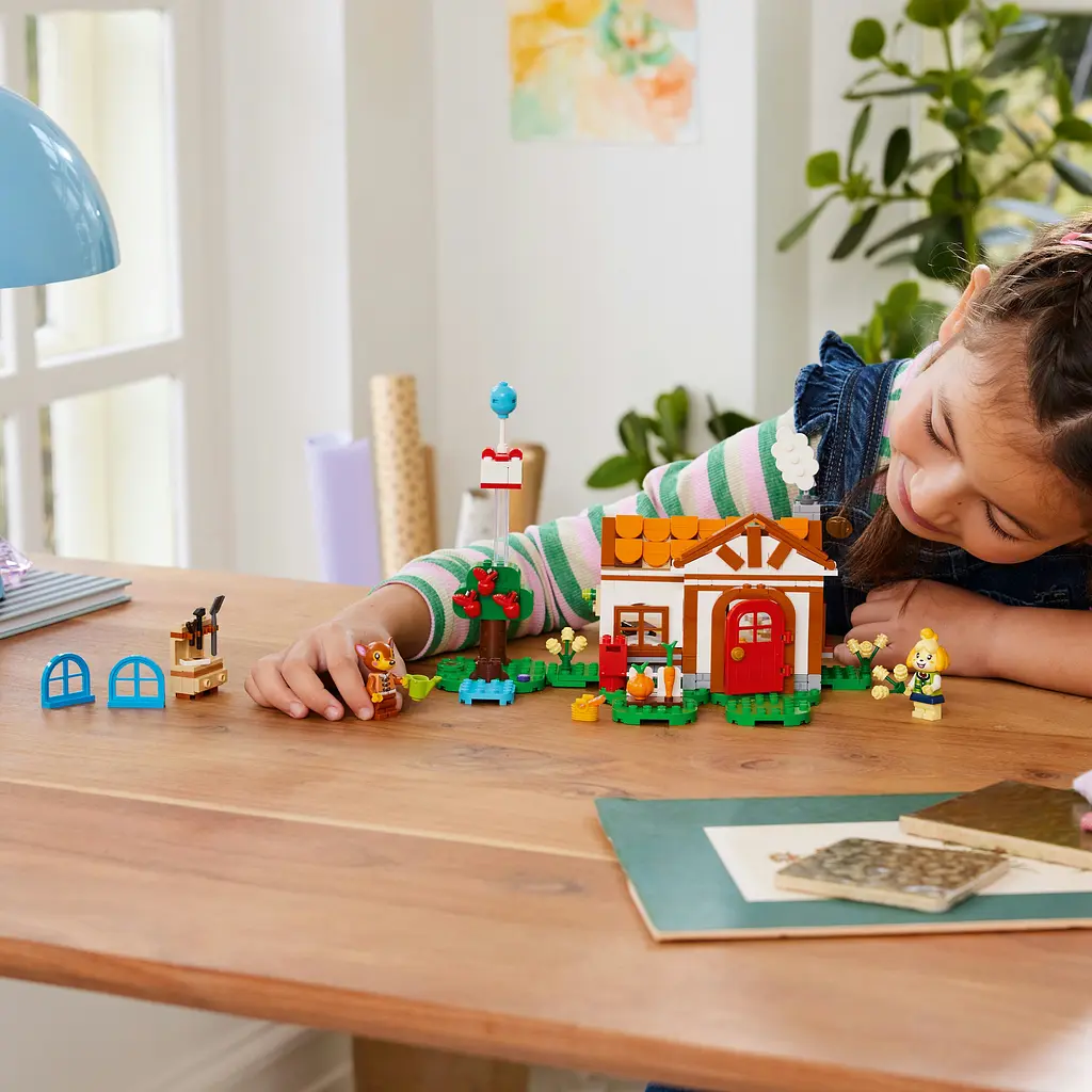 Конструктор LEGO Animal Crossing Визит в гости к Isabelle 389 деталей (77049) - фото 3