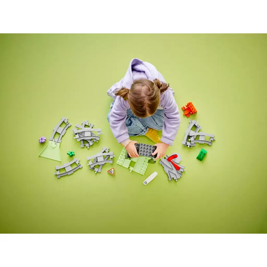 Конструктор LEGO DUPLO Дополнительный набор. Железнодорожный тоннель и пути, 20 деталей (10425) - фото 7