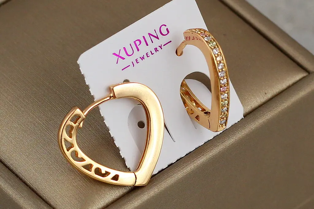 Сережки Xuping Jewelry серце одна доріжка з бортиками 1.9 см золотисті - фото 3