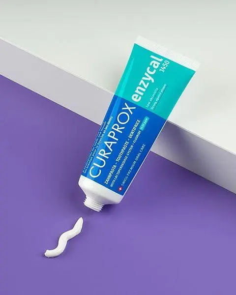Зубная паста Curaprox Enzycal 1450 с повышенным фтором, 75 мл - фото 3